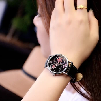 Nový záznam Značky Luxusné Hodinky Ženy Hodinky Náramkové hodinky Ležérne Módne Dámske Hodiny Lady Quartz-sledovať Relogio Feminino Kvet