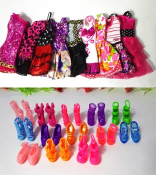 12 Ks = Ručné Strana 5 súpravy Oblečenie Móda Zmiešaný štýl Šaty + 7 Pár Príslušenstvo Topánky pre Bábiku Barbie Najlepší Darček Dievča Hračky