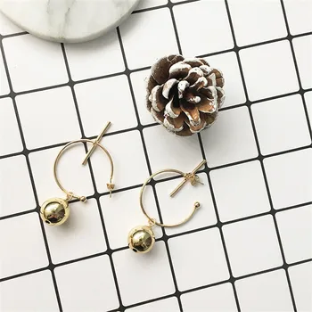 2018 Trendy Zlatá Farba Stud Náušnice Roztomilý Kruhu Simulované Pearl Loptu Náušnice Pre Ženy, Ženské Šperky Darček Veľkoobchod
