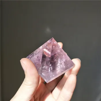 Dobrý farby prírodné amethyst purple kremeň pyramída