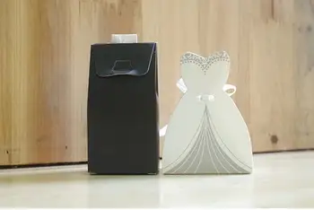 10 Párov Európskej Vyhovovali Candy Box Roztomilé Čierne Biele Vyhovovali Nevesta & Ženích Šaty Tvarované Svadobné Koláčiky Boxy Manželstva Dekorácie