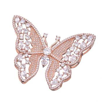 Luxusné Šperky Uskutočňovanie Dodávok AAA CZ Drahokamu Crystal Prívesok Motýľ Konektory Pre DIY Dlho Perly Korálkový Náhrdelník Reťazca
