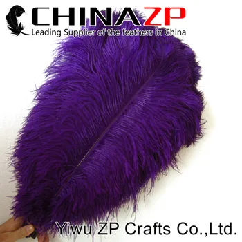 CHINAZP Factory Veľkosť 50-55 cm(20-22 inch) 50pcs/veľa Nádherné a Elegantné Farbené Fialová Pštrosie Perie