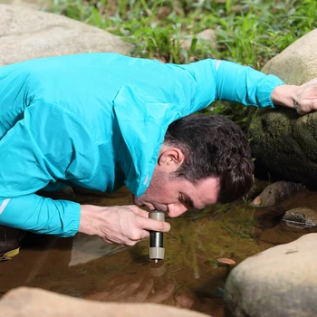 Miniwell prežitie čistička vody pre outdoorové a športové aktivity