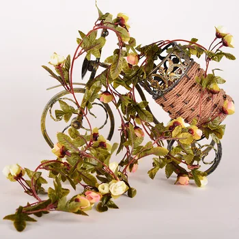 220 cm Európsky štýl Falošné Hodváb Ruže Ivy Viniča Umelé Kvety S Zelené Listy Pre Domáce Svadobné Dekorácie, Závesné Garland