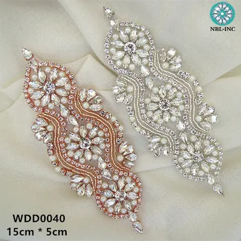 (30pcs )Veľkoobchodný ruke šiť žehlička na svadobné korálkové crystal drahokamu nášivka patch pre svadobné šaty, odev krídla pás WDD0040