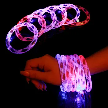 20 Ks/veľa Multicolor LED Blikajúce Náramok rozsvieti Akryl Náramok pre Strany, Bar Halloween,Chiristmas, Hot Dance Darček 2017 Nové
