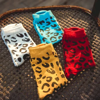 CM10256 Caramella Značky Žien Bežné Bavlnené Ponožky Leopard Zrna Móda Voľný čas Žena Veľkoobchod Ponožky