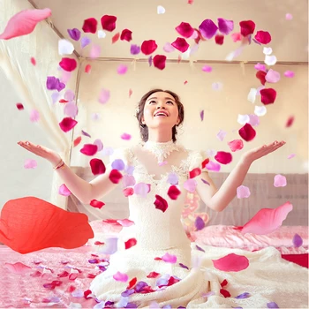 1000pcs/veľa Hodváb Umelé, dekoratívne Kvetinové Lístky Svadobné Party rose konfety RD Valentine petale rose flores artificiales