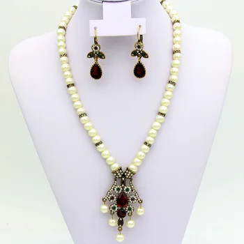 Súd Štýl Kvet Imitácia Perlový Náhrdelník Eleganciu Šperky Dlho Perličiek Starožitné Zlata Farba Drahokamu India Svadobné Anime Šperky